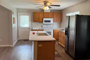 5947 Hwy 2, Bascom, FL 32423 - Photo 10