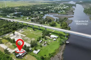 178 S Canal Dr, Port Saint Joe, FL 32456 - Photo 2