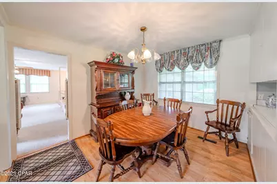 3721 Highway 77, Graceville, FL 32440 - Photo 10