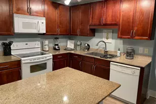 9860 S Thomas Dr, Panama City, FL 32408 - Photo 8