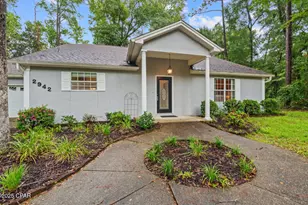 2942 Paradise Lakes Rd, Chipley, FL 32428 - Photo 1