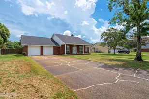 1119 N College Blvd, Lynn Haven, FL 32444 - Photo 4