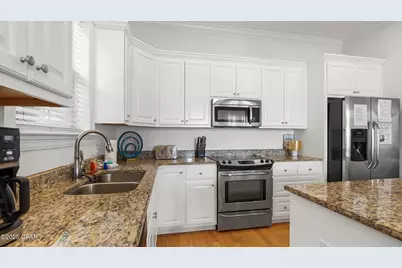 7822 Thomas Drive, Panama City Beach, FL 32408 - Photo 8