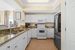 16819 Front Beach Rd, Panama City Beach, FL 32413 - Photo 12