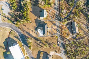 3005 Watson Dr, Marianna, FL 32446 - Photo 2