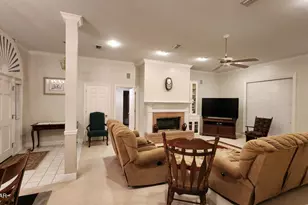 2513 Parkwood Dr, Panama City, FL 32405 - Photo 2