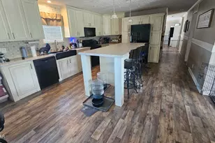 9125 Merlin Dr, Youngstown, FL 32466 - Photo 6