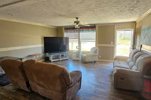 9125 Merlin Dr, Youngstown, FL 32466 - Photo 6