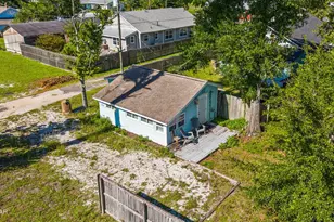 525 Eighth St, Port Saint Joe, FL 32456 - Photo 42