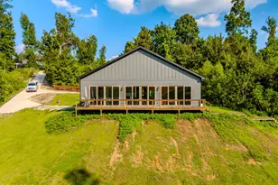 5101 Lake Bluff Cir, Marianna, FL 32446 - Photo 32