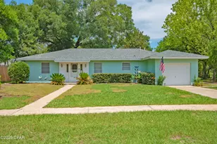 2094 Morven St, Chipley, FL 32428 - Photo 1