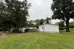 2780 Jefferson St, Wausau, FL 32463 - Photo 2