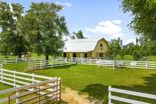 13935 Blue Springs Rd, Youngstown, FL 32466 - Photo 96