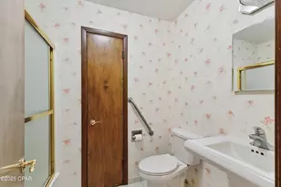 811 W Pierson Dr Dr, Lynn Haven, FL 32444 - Photo 16