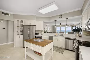 8601 Surf Dr, Panama City, FL 32408 - Photo 10