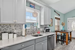 113 Ocean Vw Dr, Mexico Beach, FL 32410 - Photo 8