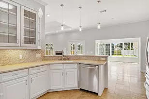 121 Downing St, Panama City Beach, FL 32413 - Photo 10