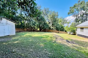 2945 Park St, Marianna, FL 32446 - Photo 32