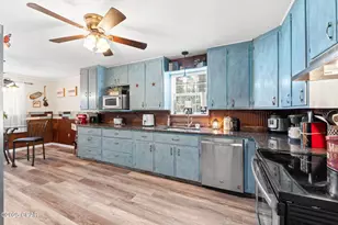 1210 Watson Carroll Dr, Bonifay, FL 32425 - Photo 10