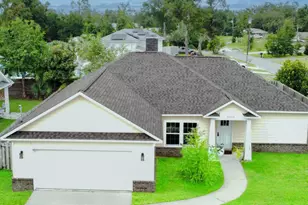 1008 E 10th St, Lynn Haven, FL 32444 - Photo 2