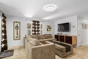 7425 S Lagoon Dr, Panama City, FL 32408 - Photo 16