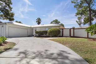 7425 S Lagoon Dr, Panama City, FL 32408 - Photo 2