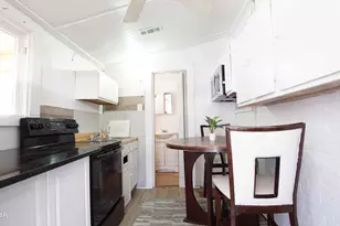 1424 W 11th St, Panama City, FL 32401 - Photo 4