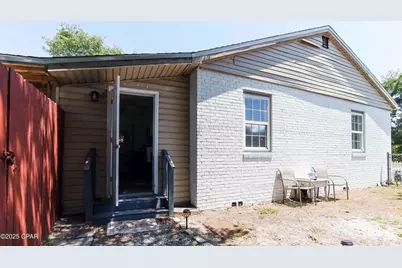 1424 W 11th Street, Panama City, FL 32401 - Photo 2