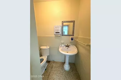 4290,4 & 6 5th Avenue, Marianna, FL 32446 - Photo 22