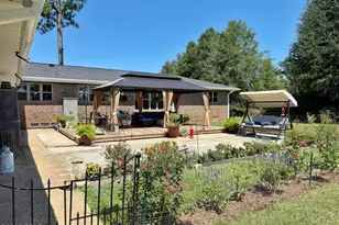 3380 Caverns Rd, Marianna, FL 32446 - Photo 6