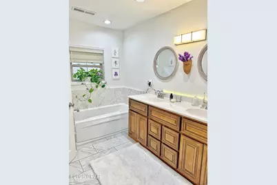 3380 Caverns Road, Marianna, FL 32446 - Photo 4