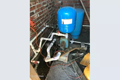 10313 Highway 2301, Youngstown, FL 32466 - Photo 12