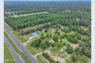 13712 Highway 77, Southport, FL 32409 - Photo 26