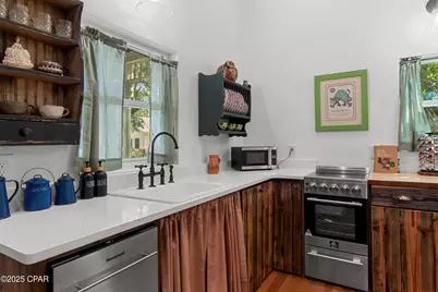 710 Moore Circle, Panama City, FL 32401 - Photo 16