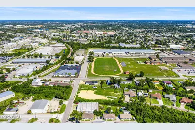 697 W 13th Street, Panama City, FL 32401 - Photo 6