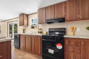 9545 Hwy 2301, Youngstown, FL 32466 - Photo 10