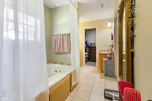 5324 Forest Dr, Graceville, FL 32440 - Photo 12