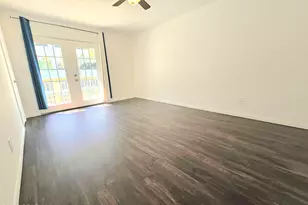 636 W Caladium Cir, Panama City Beach, FL 32413 - Photo 8