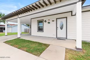 718 Joan Ln, Panama City, FL 32404 - Photo 4