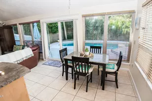 21525 Hilltop Ave, Panama City Beach, FL 32413 - Photo 8