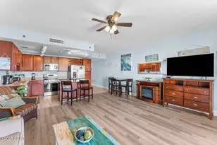 9860 S Thomas Dr, Panama City, FL 32408 - Photo 4