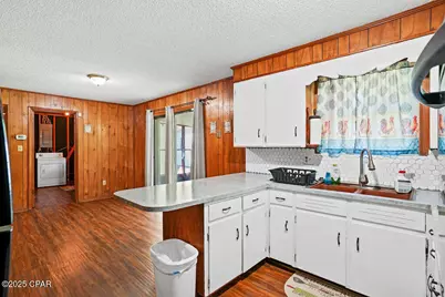 500 N 2nd Street, Chipley, FL 32428 - Photo 6