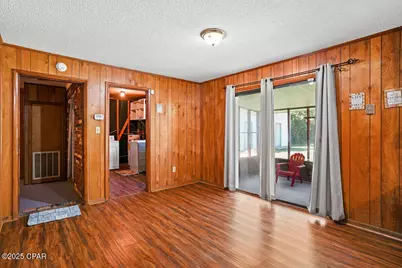 500 N 2nd Street, Chipley, FL 32428 - Photo 4