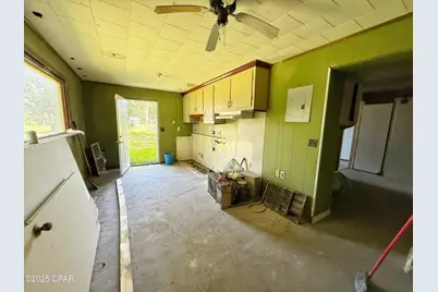 5491 Brown Street, Graceville, FL 32440 - Photo 12