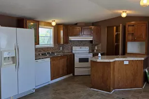 3713 E 13th Ct, Panama City, FL 32404 - Photo 10