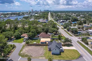7213 N Lagoon Dr, Panama City, FL 32408 - Photo 32