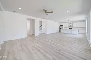 7213 N Lagoon Dr, Panama City, FL 32408 - Photo 8