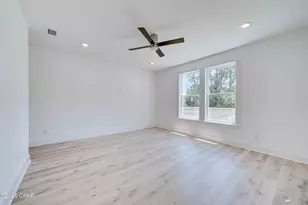 7213 N Lagoon Dr, Panama City, FL 32408 - Photo 14