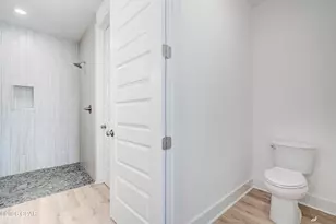 7213 N Lagoon Dr, Panama City, FL 32408 - Photo 18