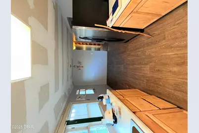 2810 E 2 Nd Court, Panama City, FL 32401 - Photo 8